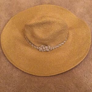 Cruise Club Paper Tan Shimmery Beach Hat